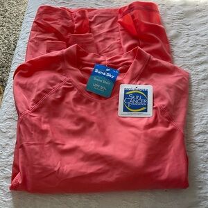 NWT Swim shirt UPF 50+ ADULT Small